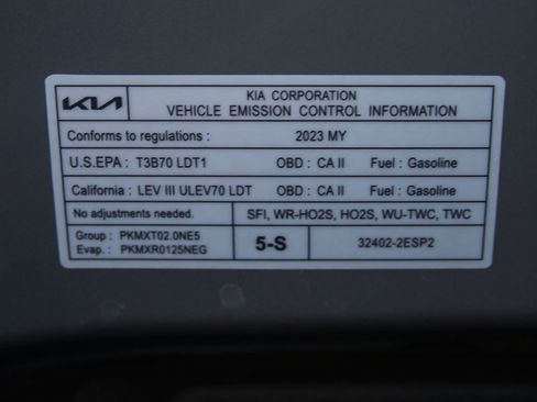 Used 2023 Kia Seltos S image 29