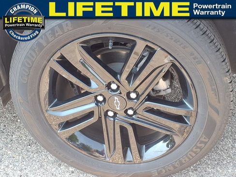 Used 2024 Chevrolet Trax ACTIV w/ Driver Confidence Package FWD image 9