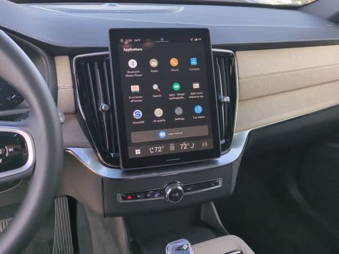 Certified 2026 Volvo XC90 B5 Plus w/ Protection Package Premier AWD/4WD image 21