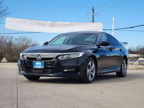 Certified 2020 Honda Accord EX image 3