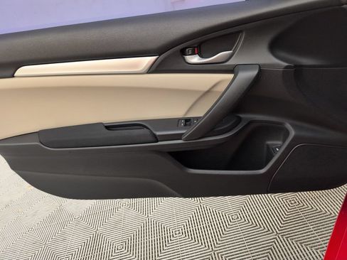 Used 2018 Honda Civic LX image 30