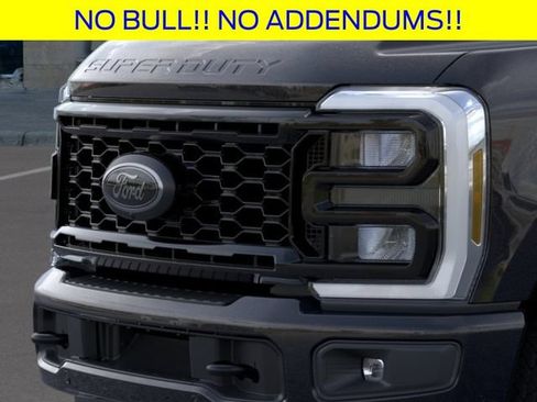 New 2026 Ford F250 Lariat w/ Black Appearance Package AWD/4WD image 18