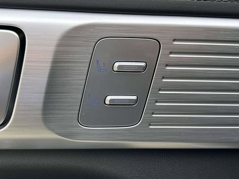 New 2026 Hyundai Santa Fe Limited FWD image 11