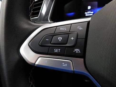 Used 2024 Volkswagen Tiguan S image 29