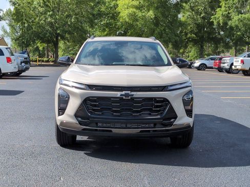 New 2026 Chevrolet Trax ACTIV w/ Sunroof Package FWD image 10