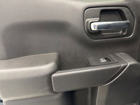 Used 2019 Chevrolet Silverado 1500 LT w/ All-Star Edition AWD/4WD image 26