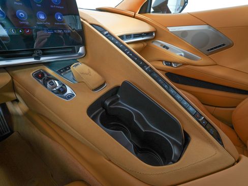 Used 2023 Chevrolet Corvette Stingray Premium Conv w/ Z51 Performance Package RWD image 22