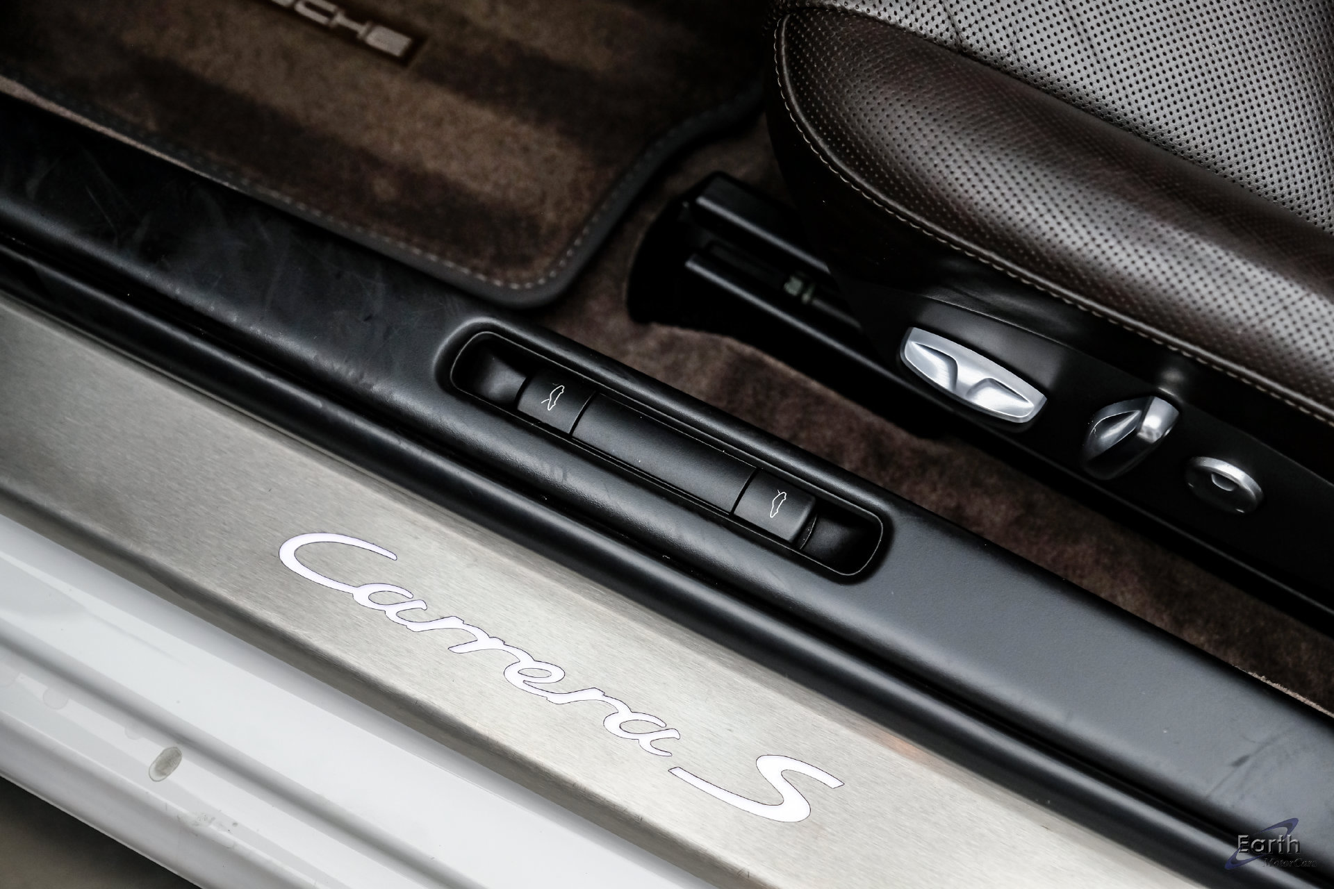 Used 2011 Porsche 911 Carrera S RWD image 47