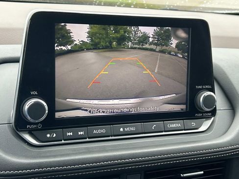 Certified 2023 Nissan Rogue SV AWD/4WD image 35