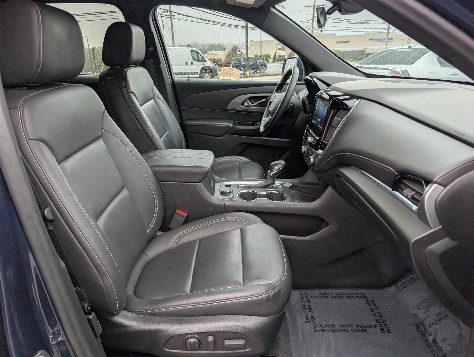 Used 2023 Chevrolet Traverse LT AWD/4WD image 12