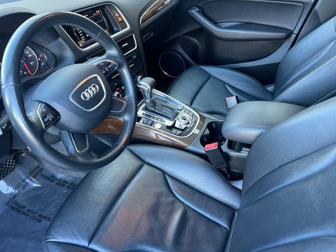 Used 2017 Audi Q5 2.0T Premium Plus w/ Technology Package image 11