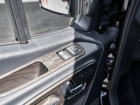 Used 2024 Mercedes-Benz Sprinter 3500 w/ Parking Package image 28