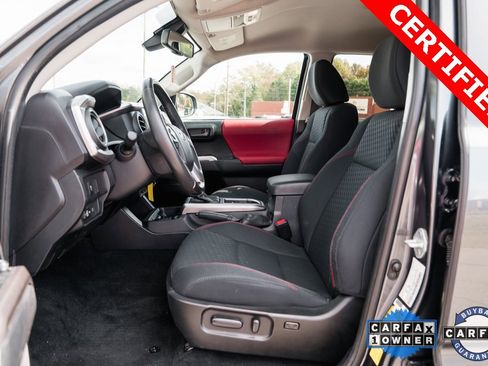 Certified 2022 Toyota Tacoma SR5 image 22