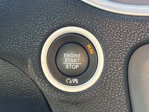 Used 2022 Dodge Charger Scat Pack image 16