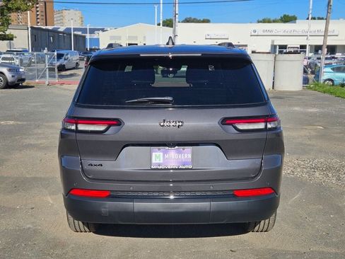 New 2025 Jeep Grand Cherokee L Altitude image 4
