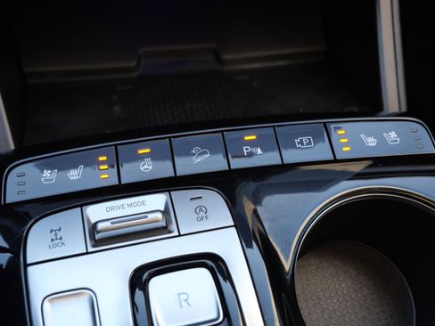 Certified 2023 Hyundai Tucson Limited image 27