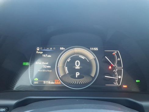 Used 2025 Lexus ES 300h w/ Luxury Package image 27