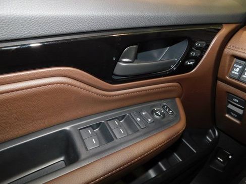 New 2026 Honda Odyssey Touring image 28