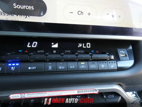 Used 2025 Toyota Tundra Limited w/ TRD Off-Road Package AWD/4WD image 64