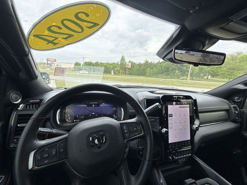Used 2024 RAM 3500 Limited image 16