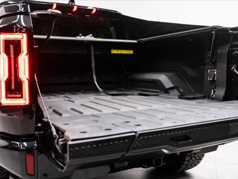 Used 2024 GMC Hummer EV 3X w/ Extreme Off-Road Package AWD/4WD image 46
