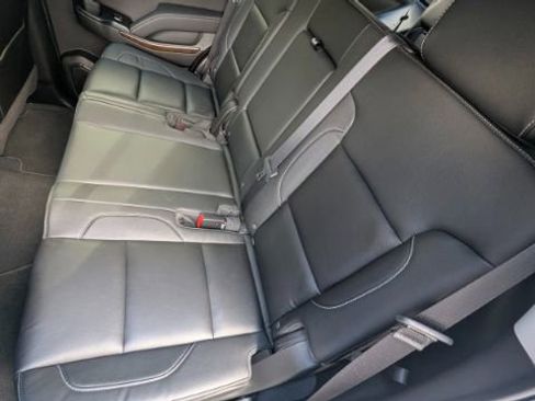 Used 2020 Chevrolet Tahoe LT image 18