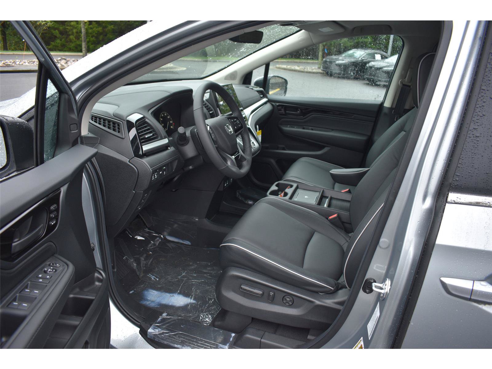 New 2027 Honda Odyssey Touring image 27