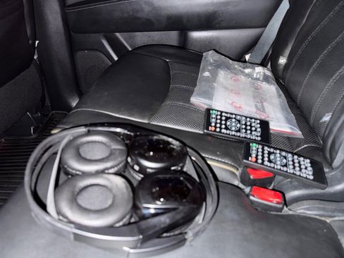 Used 2017 INFINITI QX60 AWD w/ Premium Plus Package image 35