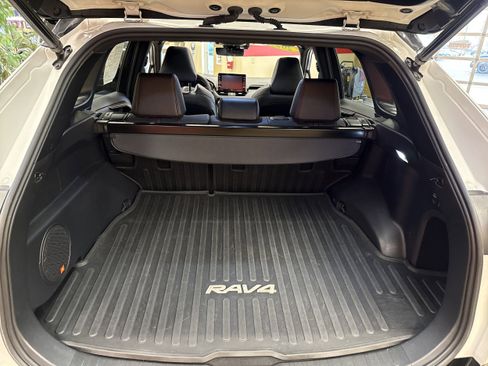 Used 2021 Toyota RAV4 XSE image 23