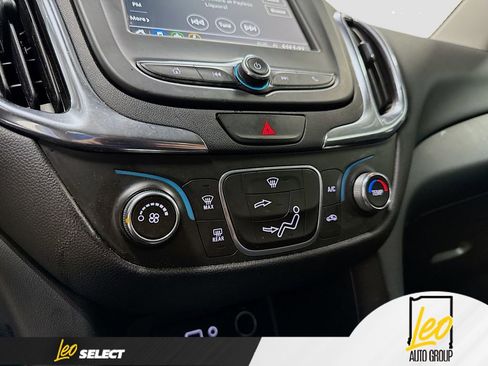Used 2019 Chevrolet Equinox LT FWD image 17