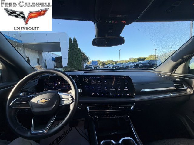 Used 2026 Chevrolet Traverse LT FWD image 10