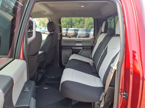 Used 2016 Ford F150 XLT w/ Equipment Group 302A Luxury AWD/4WD image 11