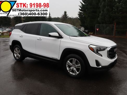 Used 2020 GMC Terrain SLE image 10