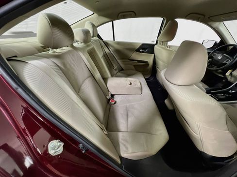 Used 2017 Honda Accord LX image 24