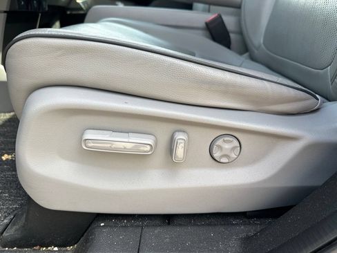 Used 2023 Honda Odyssey Elite image 19