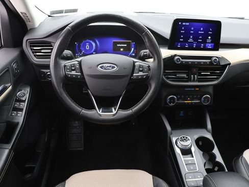 Used 2022 Ford Escape Titanium w/ Titanium Elite Package image 12