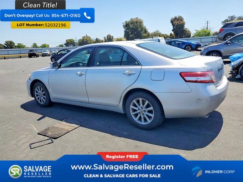 Used 2011 Toyota Camry XLE w/ XLE Extra-Value Pkg #1 FWD image 3