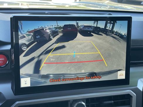 Used 2025 Toyota Tacoma TRD Off-Road w/ TRD Off Road Upgrade Package image 15