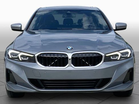 Used 2024 BMW 330i Sedan RWD image 3