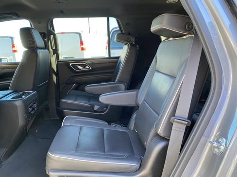 Used 2021 Chevrolet Tahoe Premier image 36