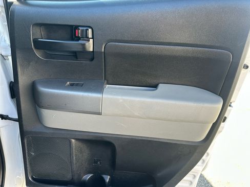 Used 2010 Toyota Tundra SR5 image 14