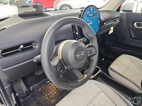 Certified 2025 MINI Cooper 2-Door Hardtop image 14