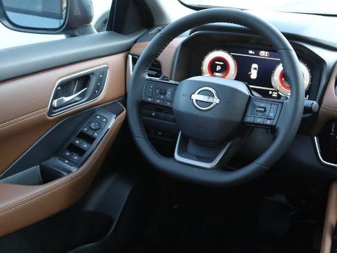 New 2026 Nissan Rogue Platinum AWD/4WD image 28