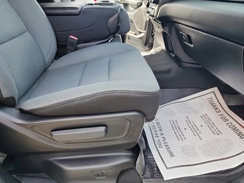 Used 2019 RAM 1500 Big Horn AWD/4WD image 45