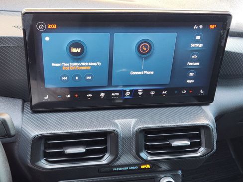 Used 2024 Ford Mustang Coupe RWD image 18