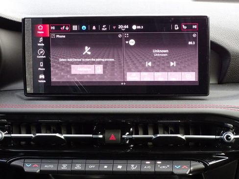 Used 2024 Dodge Hornet R/T w/ Tech Pack w/o Parking image 19