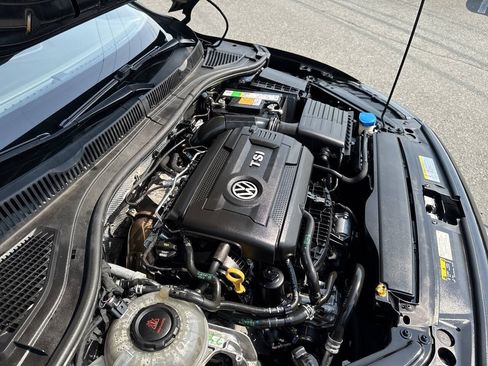 Used 2021 Volkswagen Jetta GLI FWD image 12