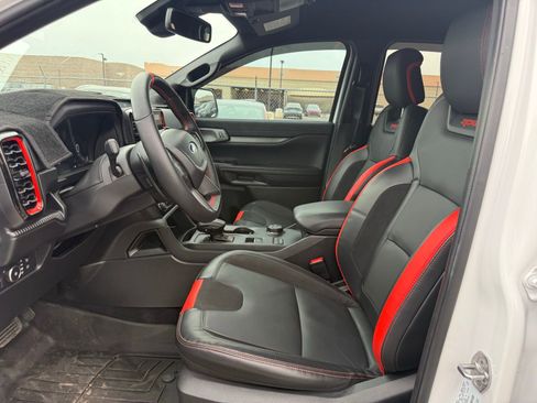 Used 2025 Ford Ranger Raptor image 13