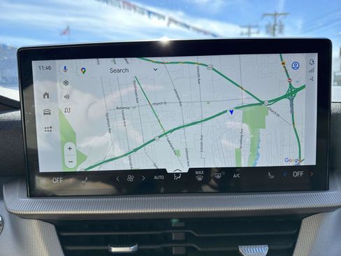 Used 2025 Ford Explorer Active image 22