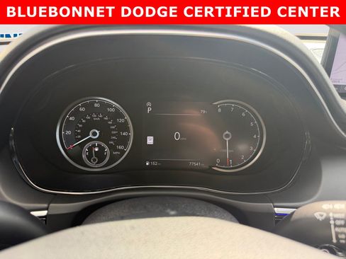 Used 2022 Genesis GV70 2.5T w/ Advanced Package AWD/4WD image 14